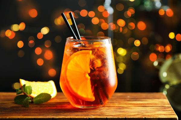 i-brindisi-di-capodanno-sotto-la-lente-della-tossicologia